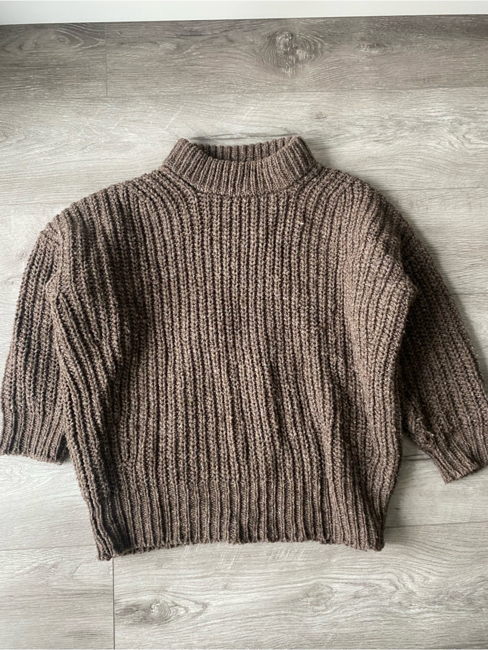 Banana No 13 Sweater in Oak